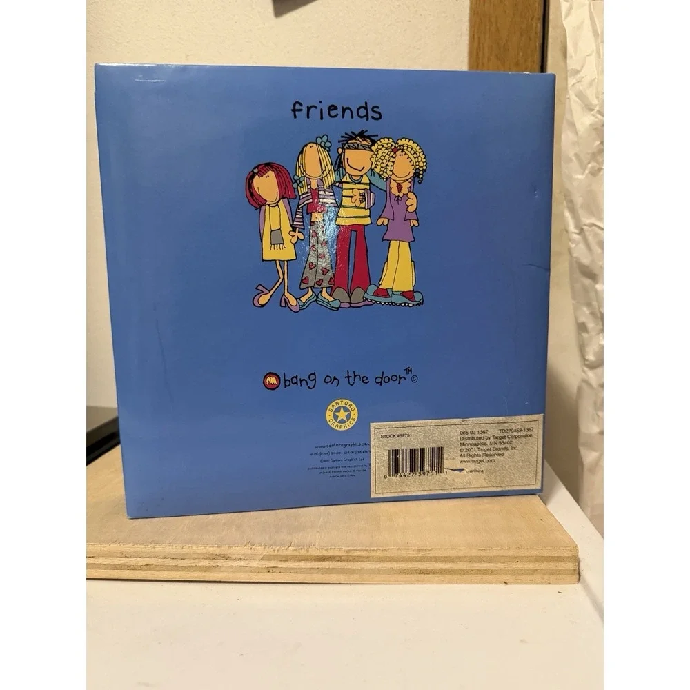 2003 Santoro Graphics Bang on the Door Friends Photo Album